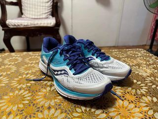 Saucony Ride 10 (Running Shoes)