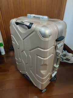 （分類：）位於 。 由 warmmoon_0925b3 提交（商品編號 1238828024，圖片 1）。簡介： 。