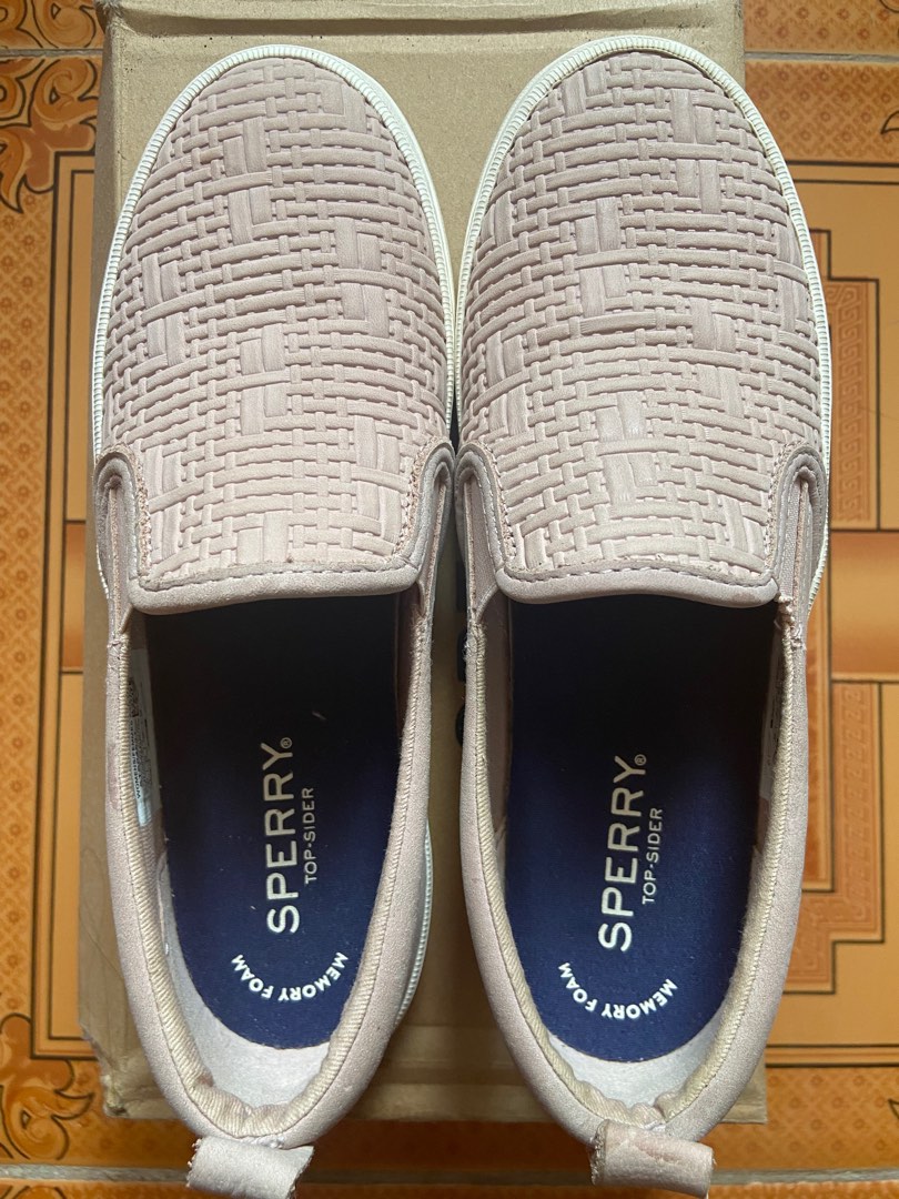 Sperry seaside embossed memory foam deals