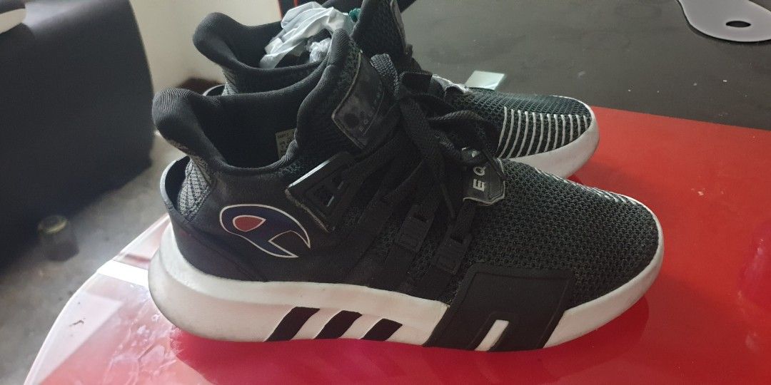 Sport shoe Champion