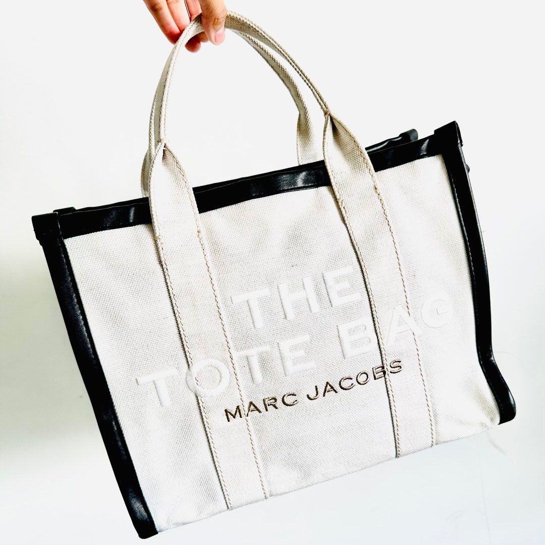 STEAL Marc Jacobs MJ The Tote Black White Medium Top Handle