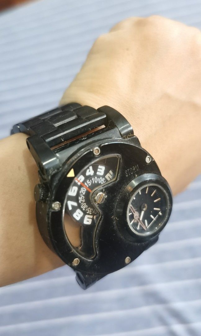 Storm best sale black watch