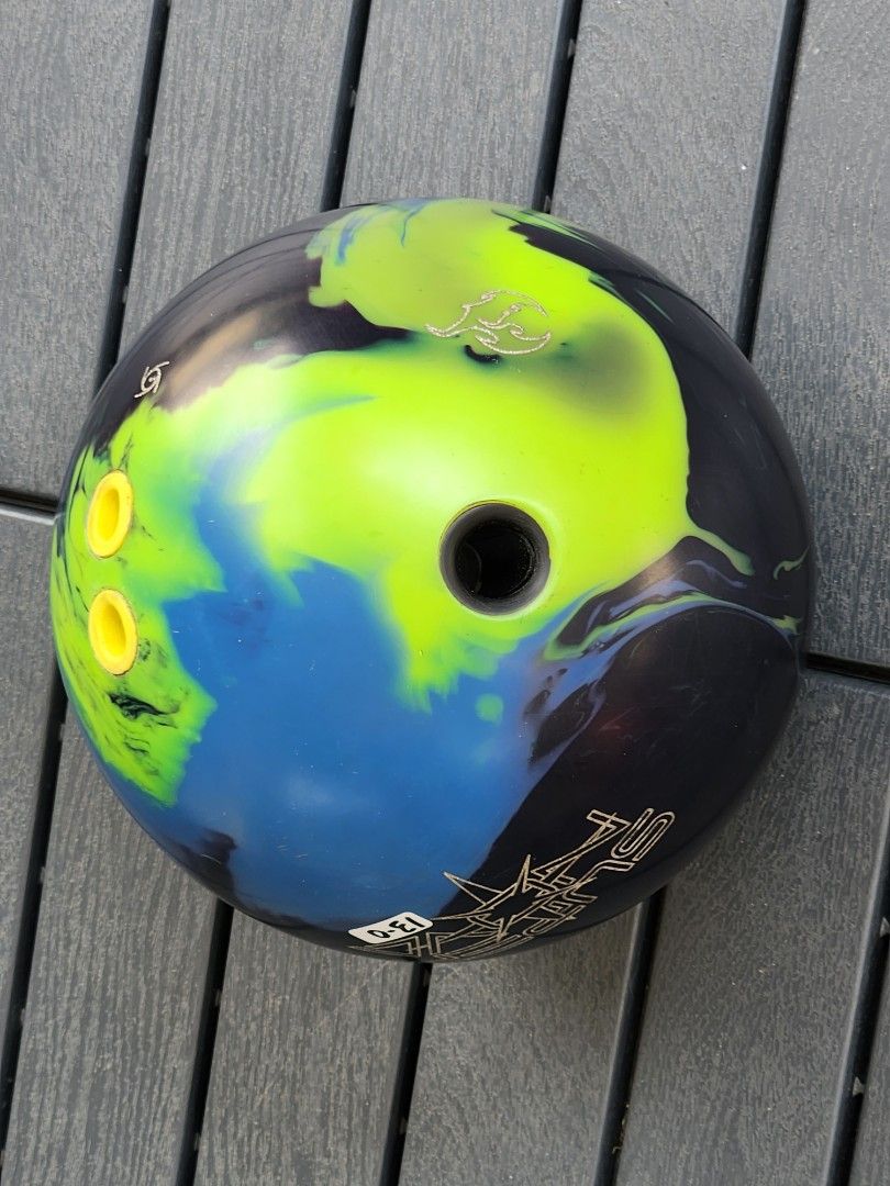 Storm SuperNova Bowling Ball, Sports Equipment, Other Sports Equipment
