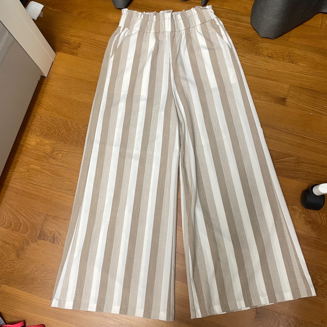 Striped flowy pants