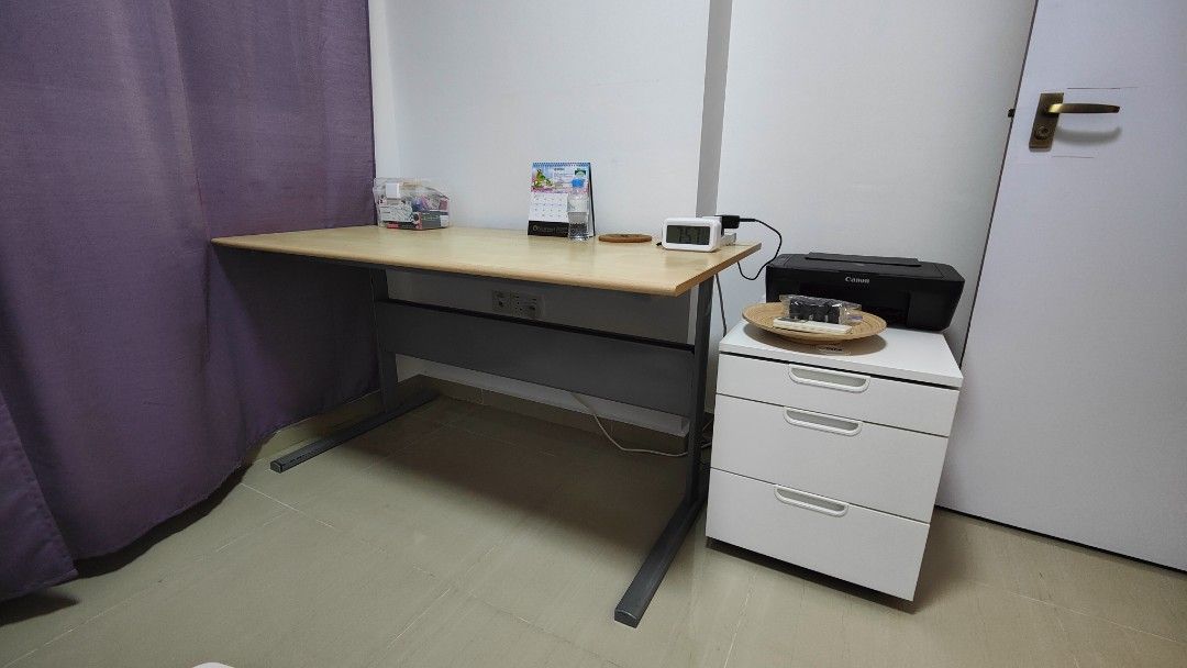 Study Table (Category: Tables & Sets) located in Singapore. Submitted by royalphoenix_8213ba (Listing ID 1238944250, Image 1). Description: Working desk Height 740mm x 1390mm Depth 730mm everything is packed nicely collect & Go.