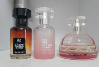 THE BODY SHOP組合$400含運
粉蘭麝香五成新、紅麝香空瓶、櫻花香水剩餘用量如圖