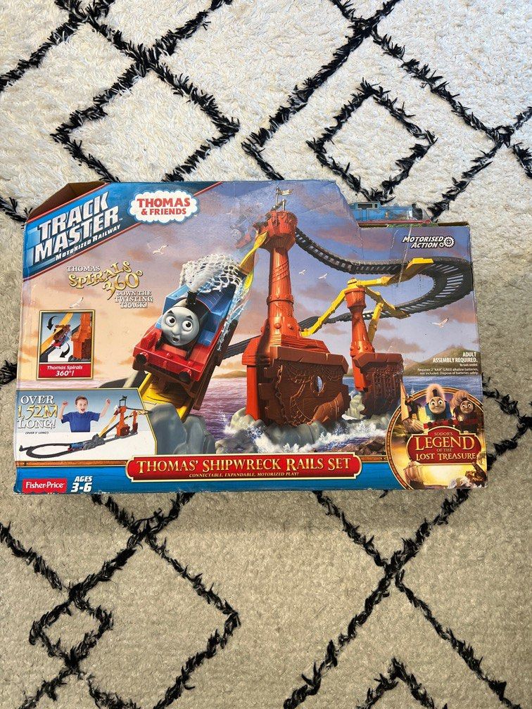 Thomas Friends Shipwreck Rails set Motorized