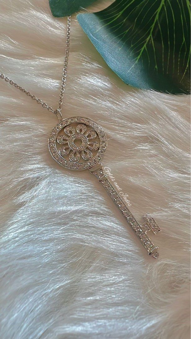 Petals Key Pendant