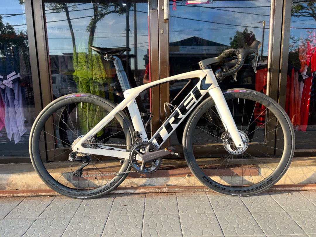 Trek madone hotsell frame