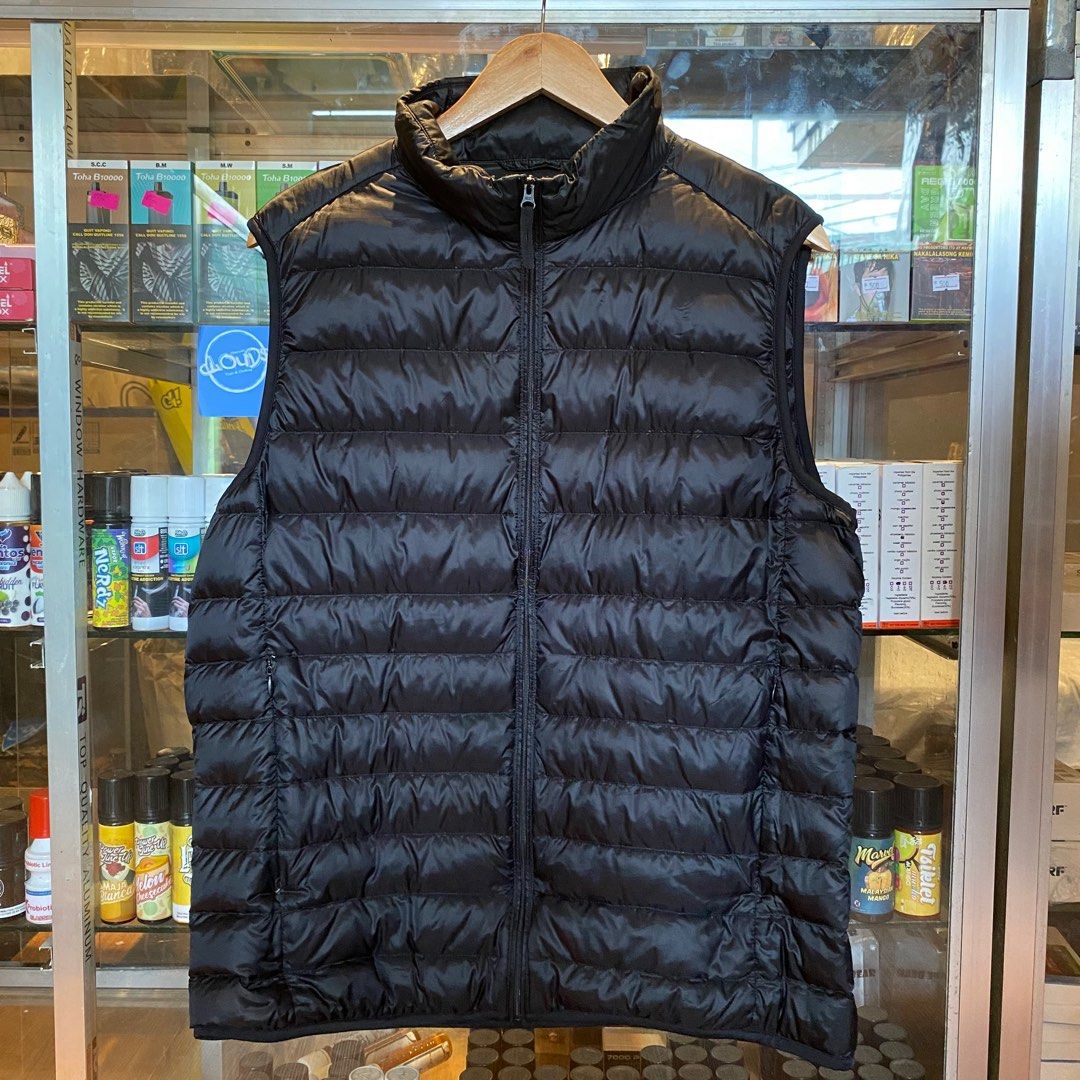 Uniqlo Black Puffer Vest Streetwear Men s Fashion Coats Jackets