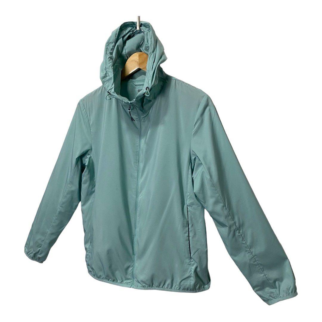 Uniqlo Windbreaker For Women Women s Fashion Coats Jackets and
