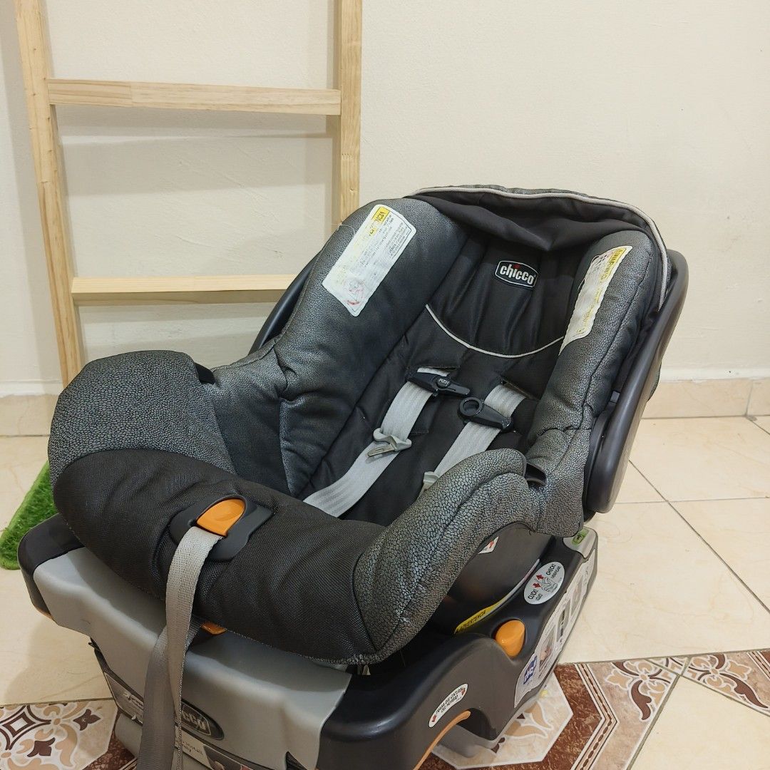 Used chicco car seat hotsell