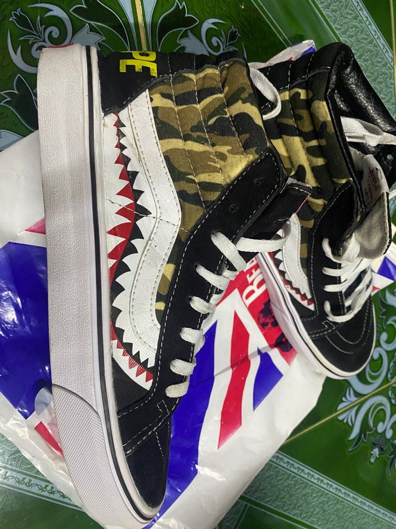 Vans x sales bape shark