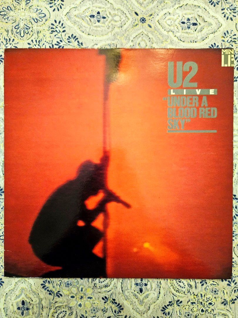 U2 BLOOD A  UNDER RED LPレコード  SKY - 4