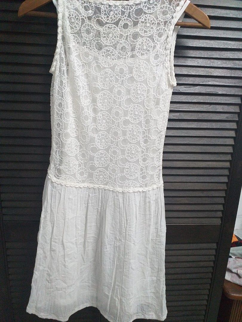 White lace top dress size 20