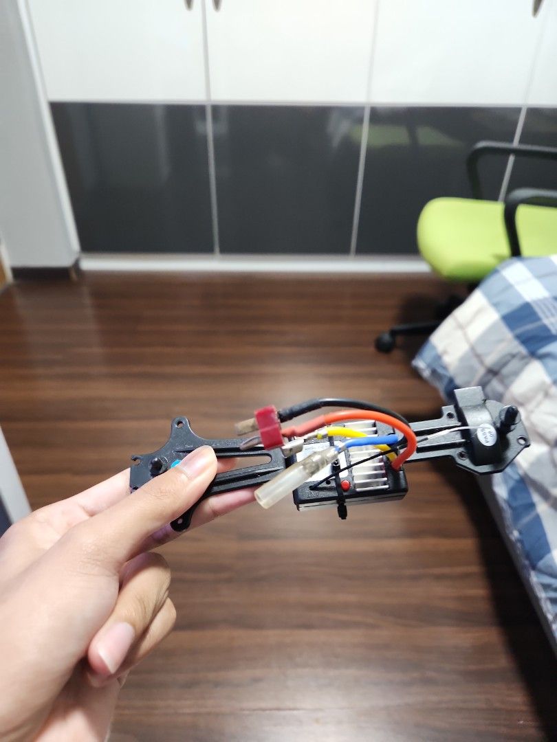 Wltoys ECU and working transmitter, Hobbies & Toys, Toys & Games on