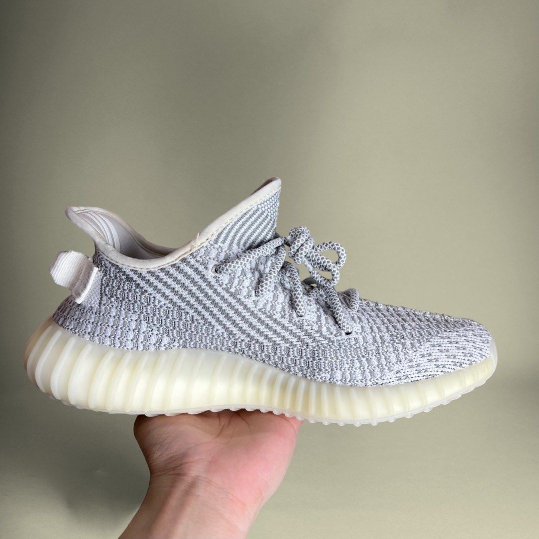 Yeezy best sale 75 static