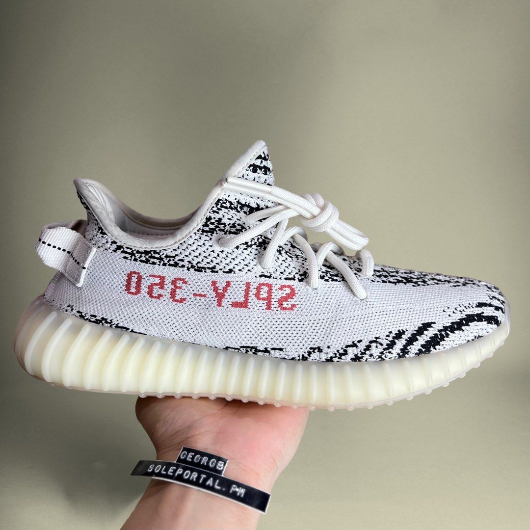 YEEZY 350 ZEBRA 7.5US (8.5W), Men's Fashion, Footwear, Sneakers on Carousell