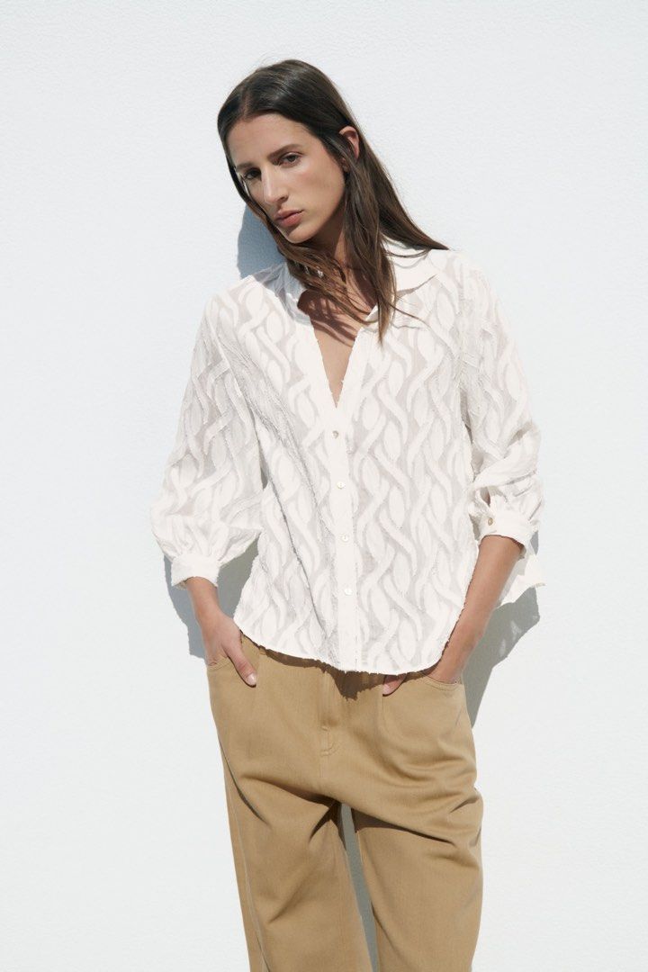 Zara Blouse Women s Fashion Tops Blouses on Carousell