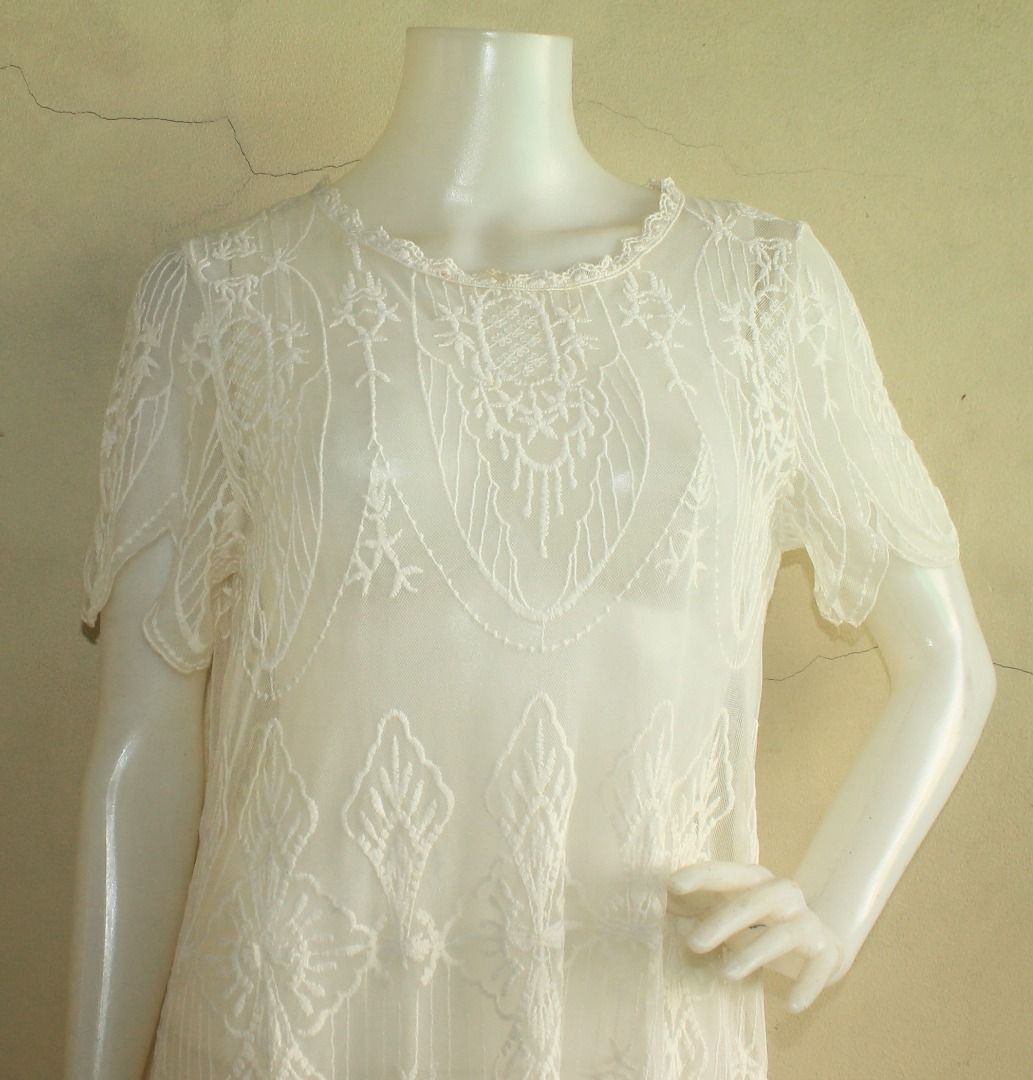 ZARA Embroidered Mesh Sheer White Dress Cover Up, Women's Fashion, Dresses  & Sets, Dresses on Carousell