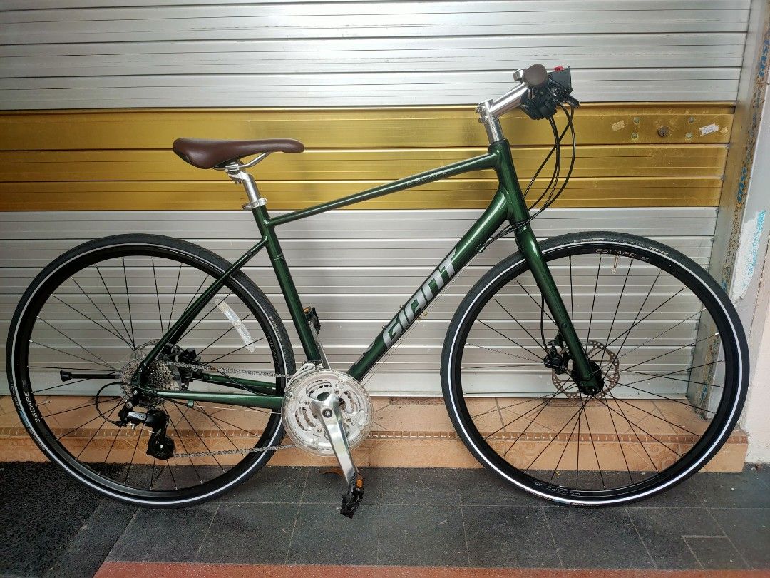 Giant sales escape r1