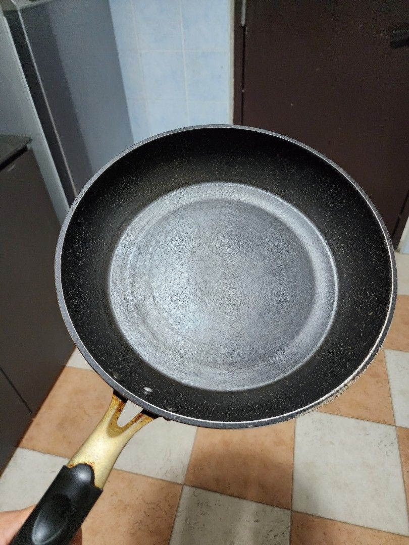 Any salvation for this non-stick pan? It has good weight to it, but the non- stick coating is peeling? : r/Frugal