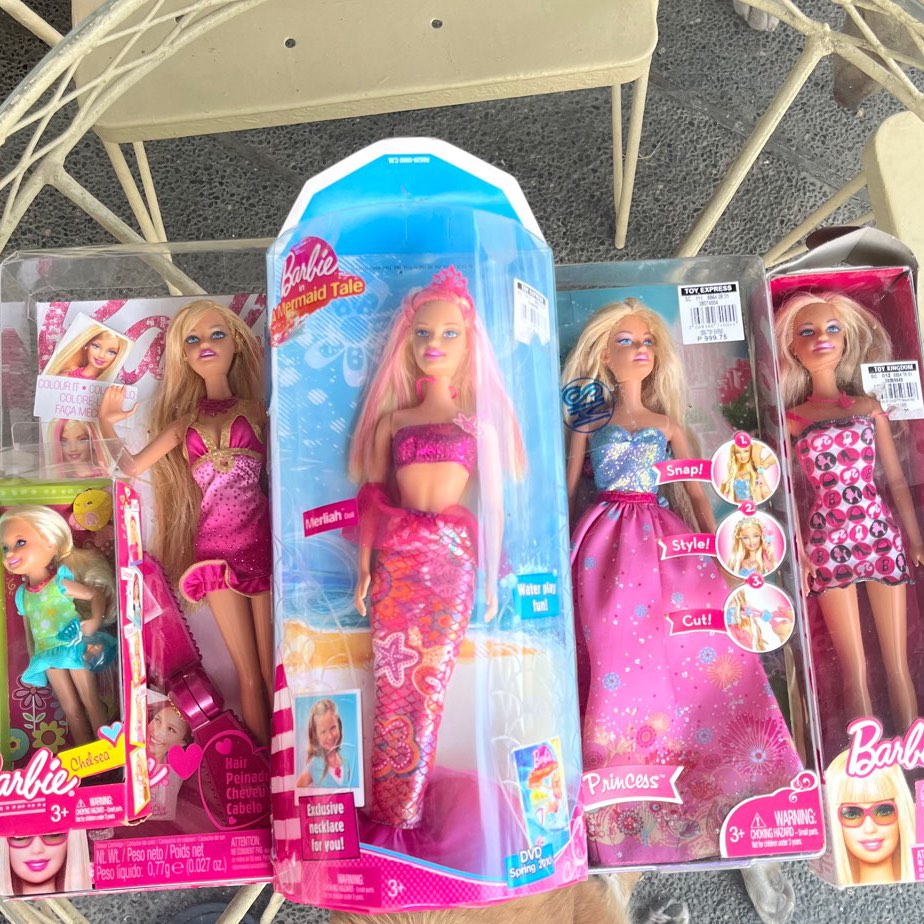 5 Barbie Doll Bundle + Clothes & Accessories (TAKE ALL FOR 6,500), Hobbies  & Toys, Toys & Games on Carousell