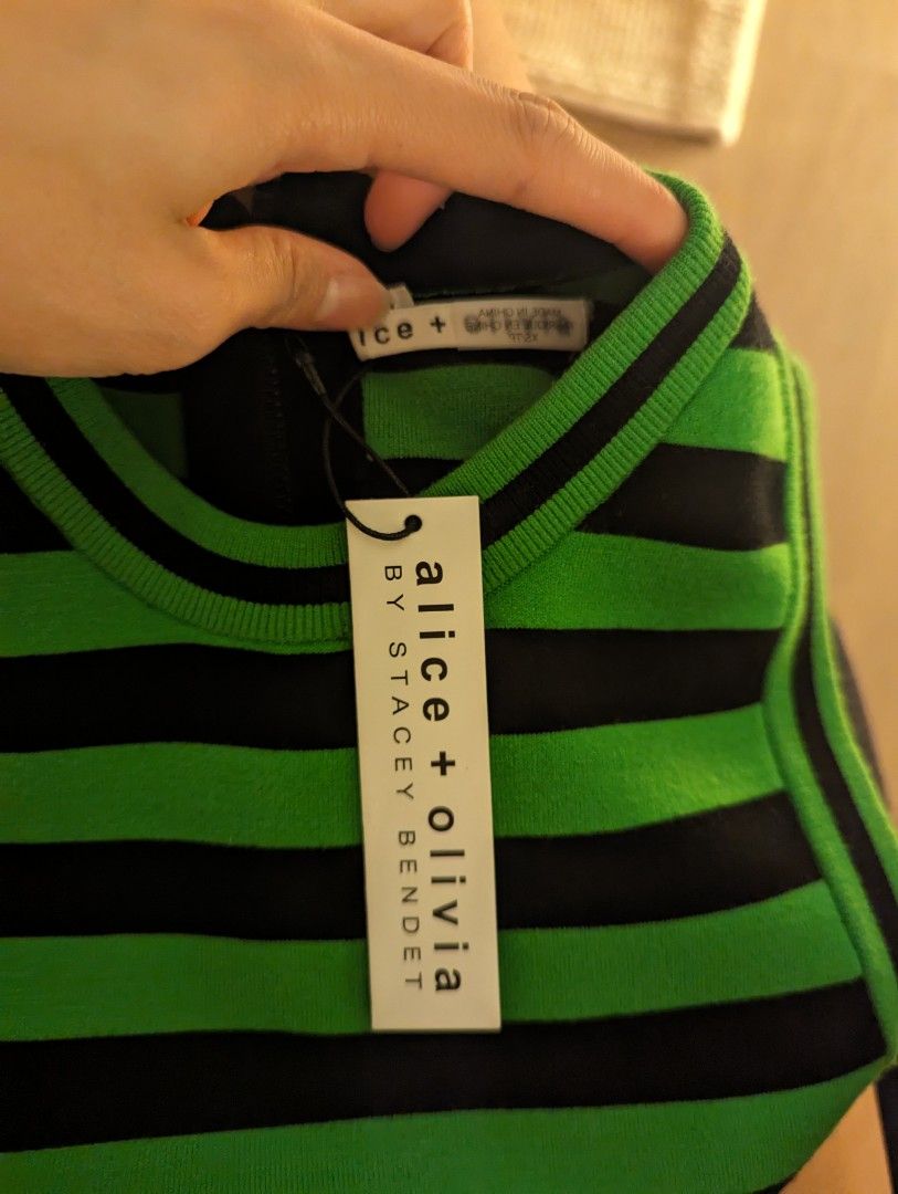 Alice+ olivia by Stacey bender dress, 女裝, 連身裙 & 套裝, 連身裙 - Carousell