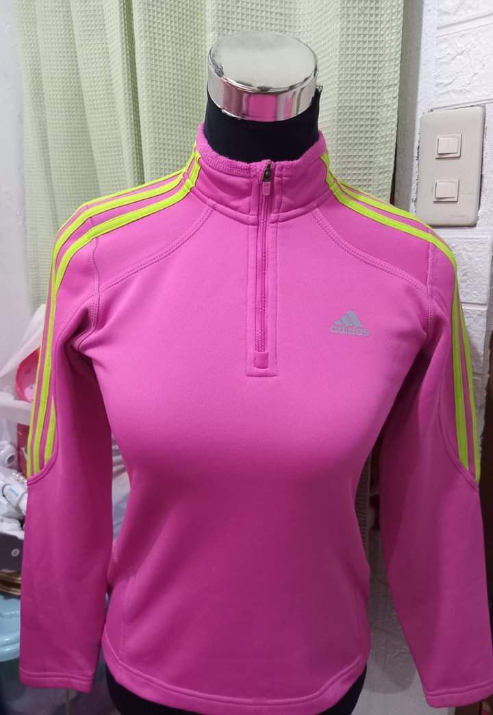 Authentic adidas, Women's Fashion, Activewear on Carousell
