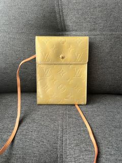 💯Authentic LV Monogram Crossbody Bag, Luxury, Bags & Wallets on Carousell