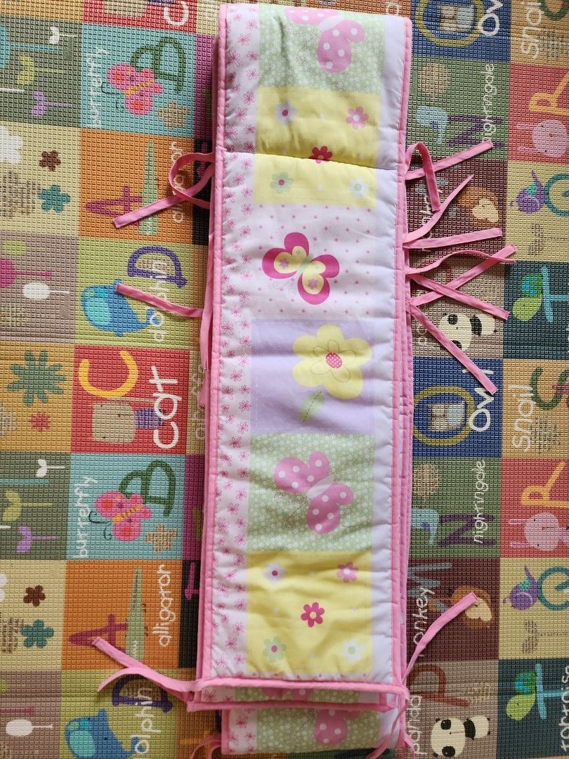 Baby cot bumper (both), Babies & Kids, Baby Nursery & Kids Furniture