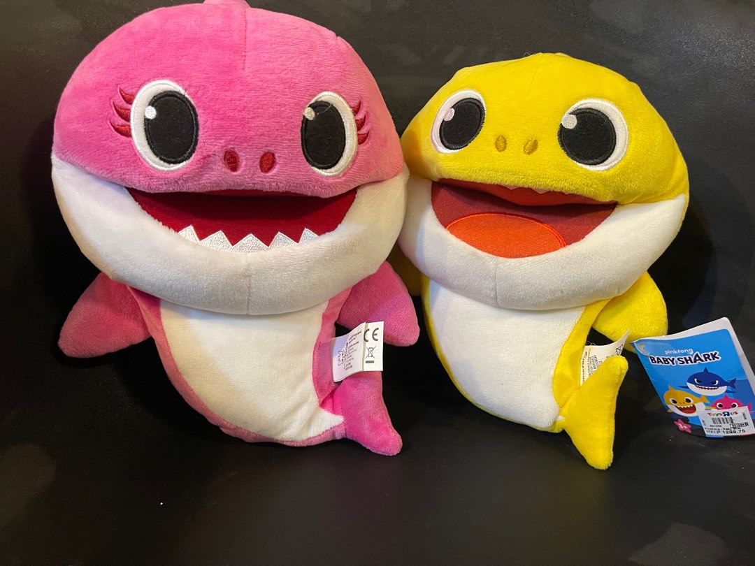 Shark puppet singing discount