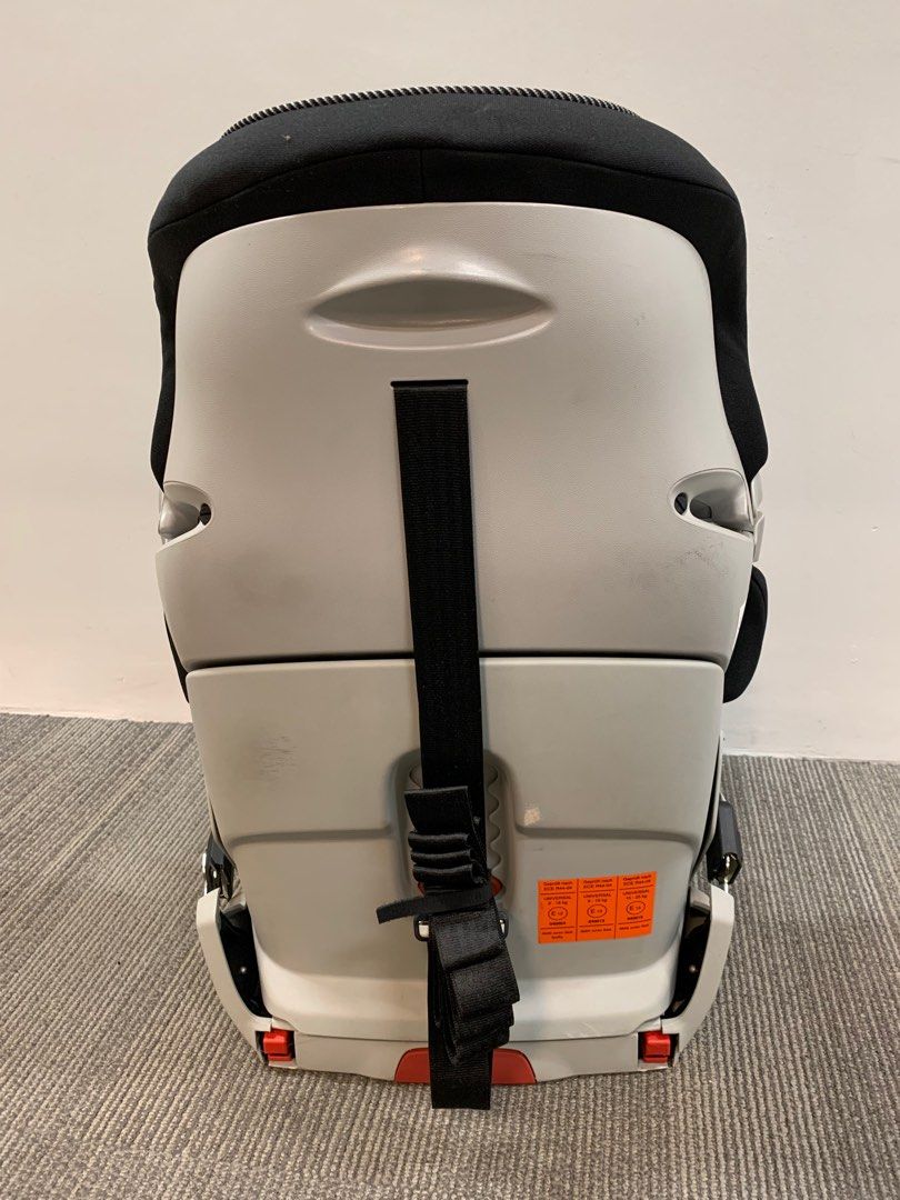 BMW child car seat (iso fix), Car Accessories, Accessories on Carousell