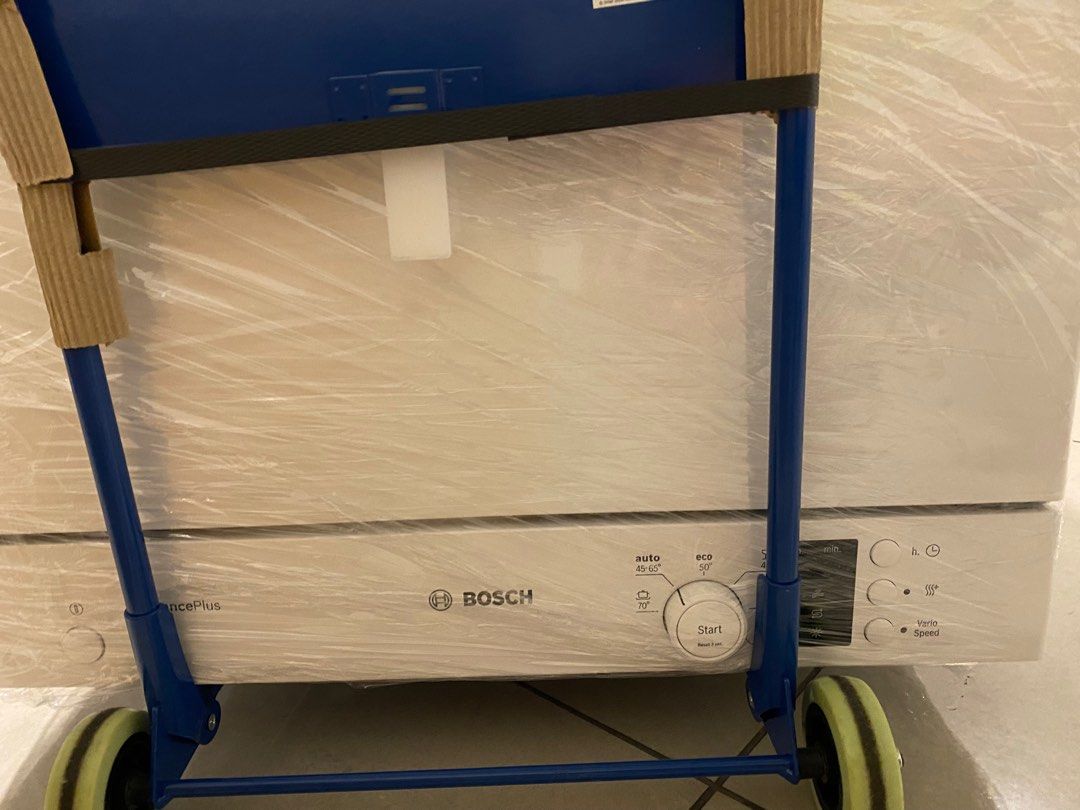 Bosch dishwasher table top SKS62, TV & Home Appliances, Kitchen