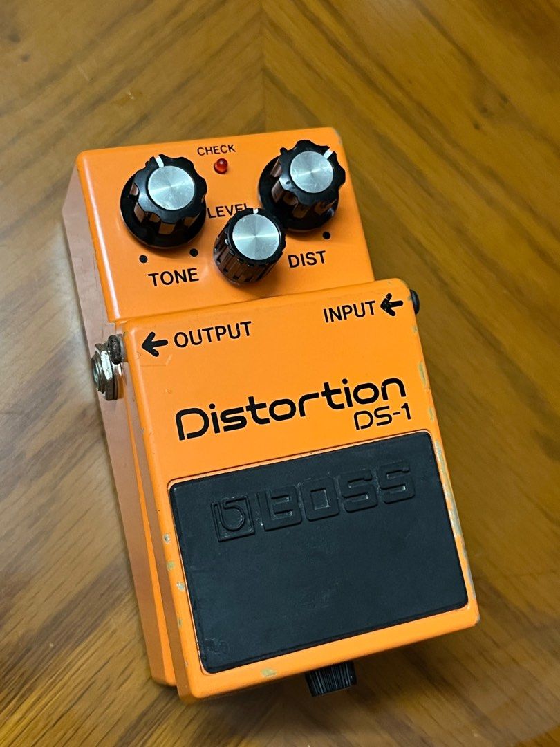 BOSS Distortion DS-1 電結他效果器(ROLAND)(二手）, 興趣及遊戲, 音樂