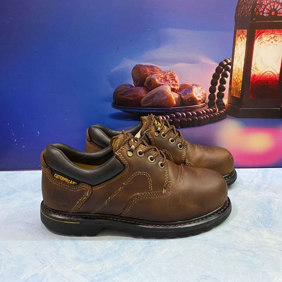 Caterpillar low cut safety shoes 2025