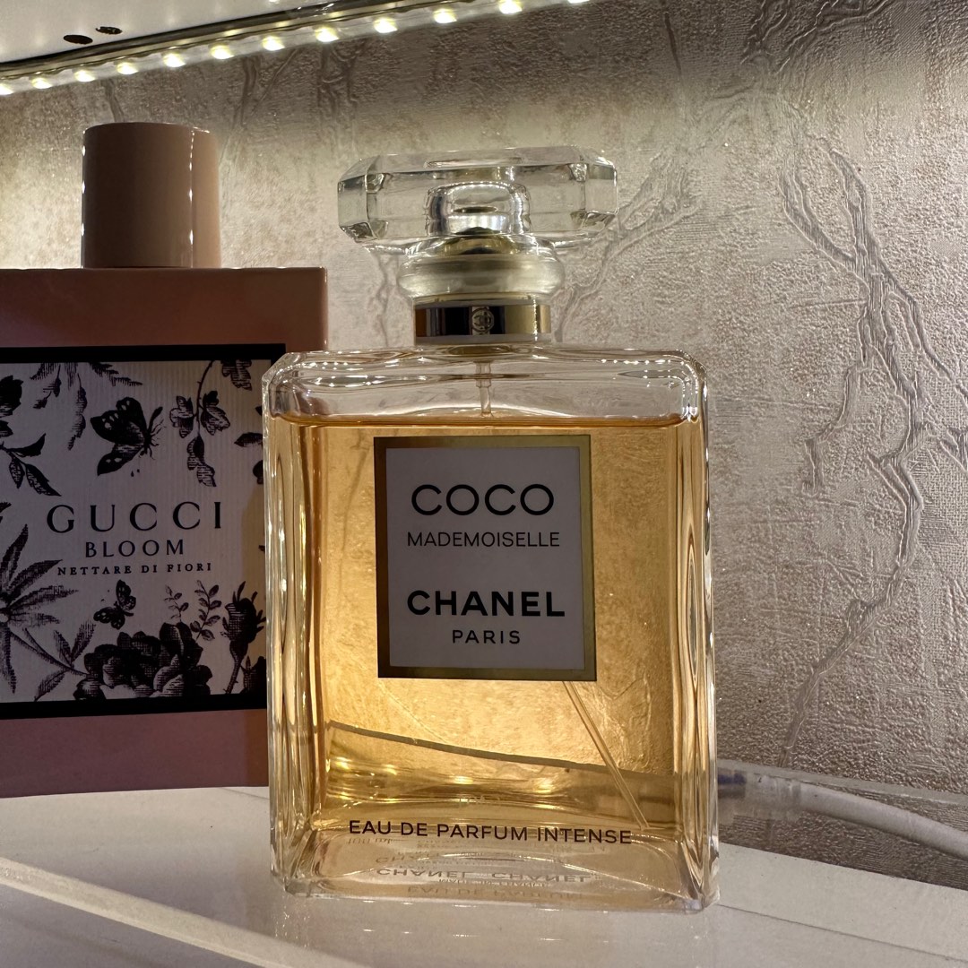 Bleu de Chanel Paris, parfum Bleu for men sample 1.5ml, Kesehatan &  Kecantikan, Parfum, Kuku & Lainnya di Carousell