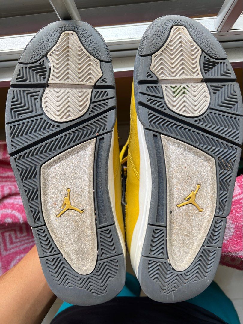 the cheapest jordans 4
