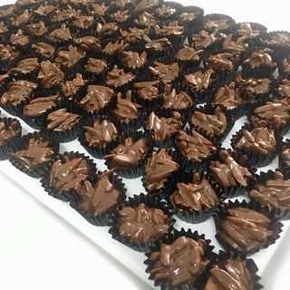 Chocolate Almond Cluster Crunchy