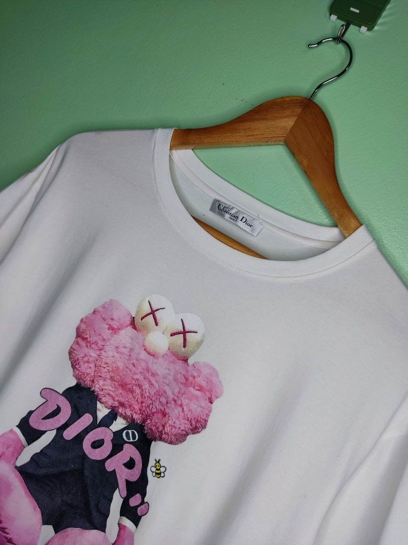Christian dior x kaws cheap