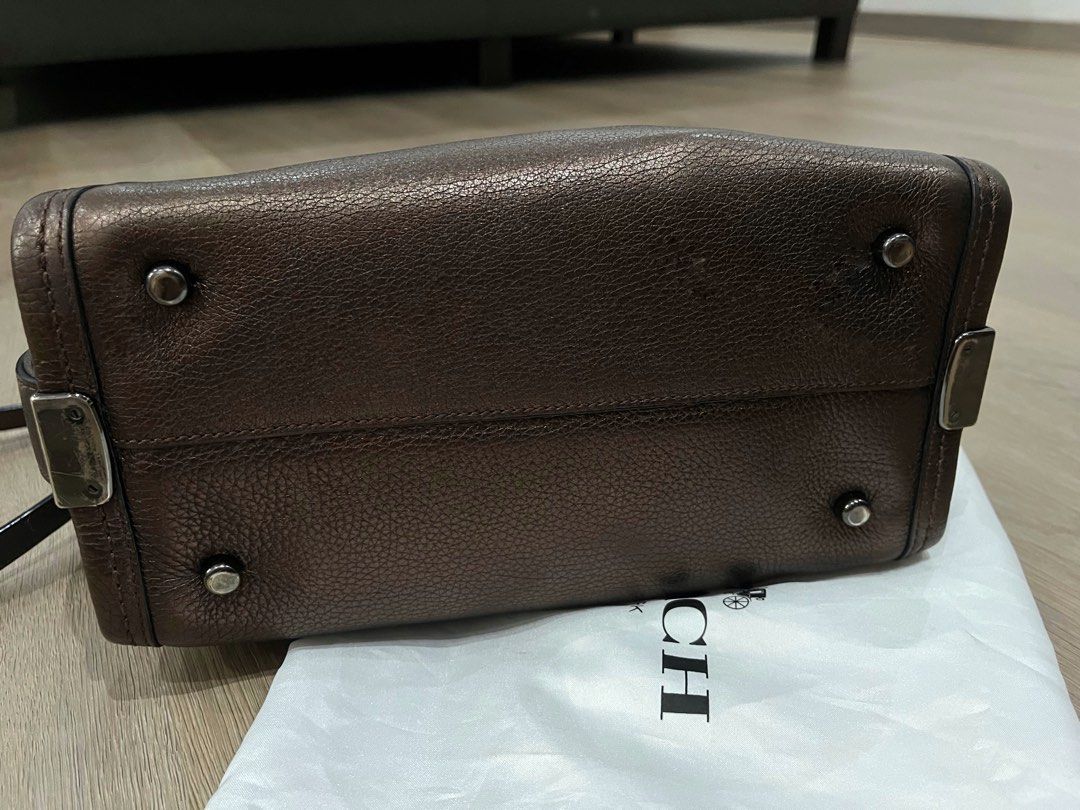 Coach Swagger Bronze (Favorite Colour) on Carousell