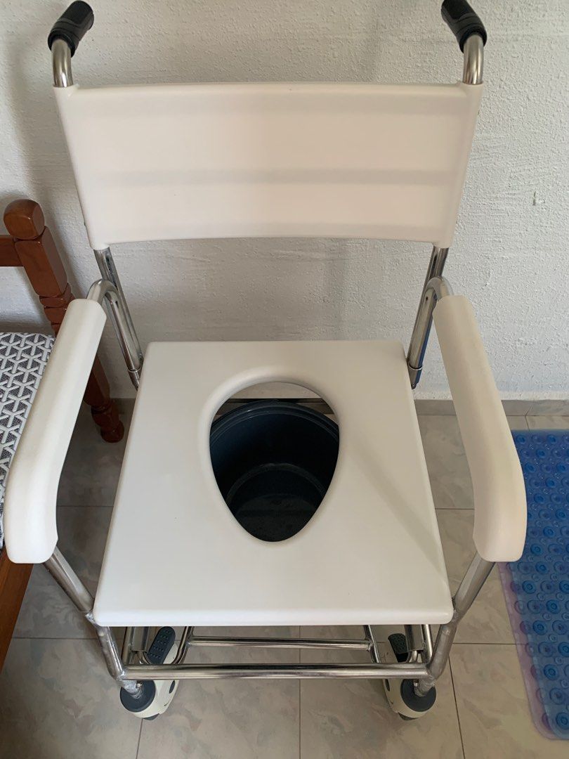 Commode, Health & Nutrition, Assistive & Rehabilatory Aids