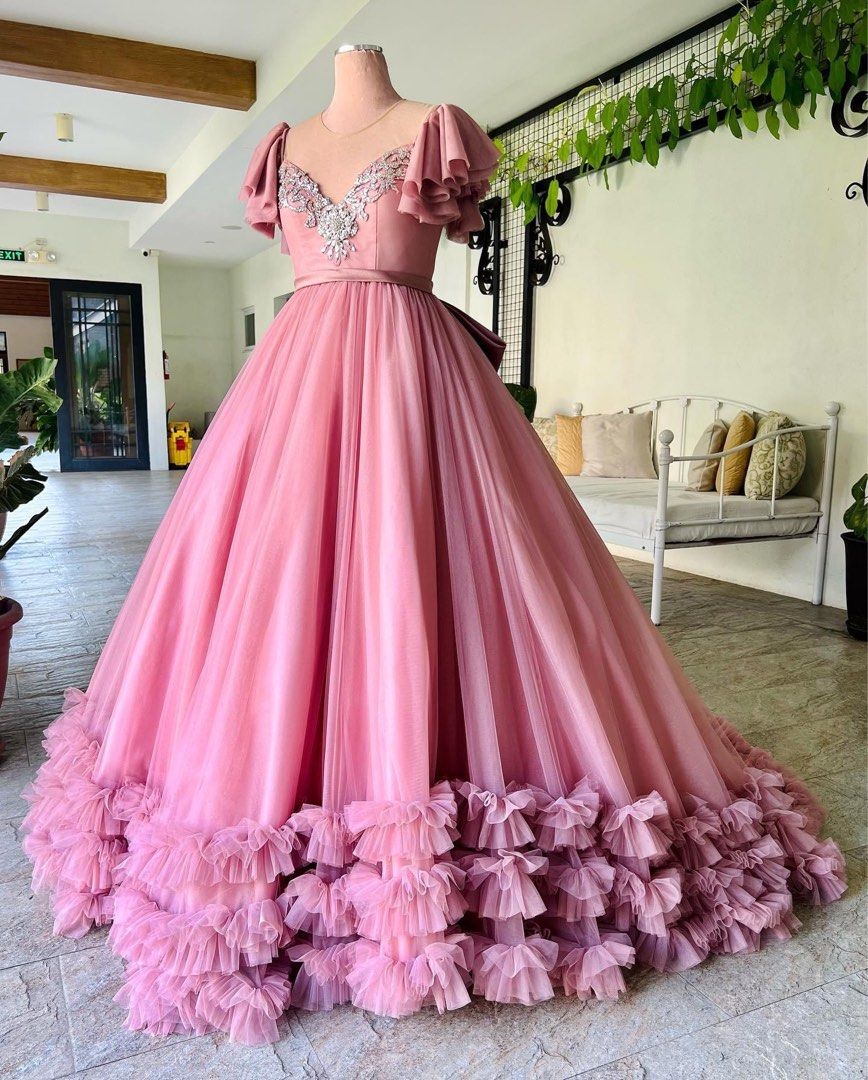 Vintage gown for debut hotsell