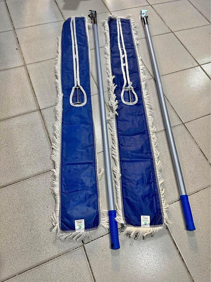 Dust Mop for Cleaning on Carousell
