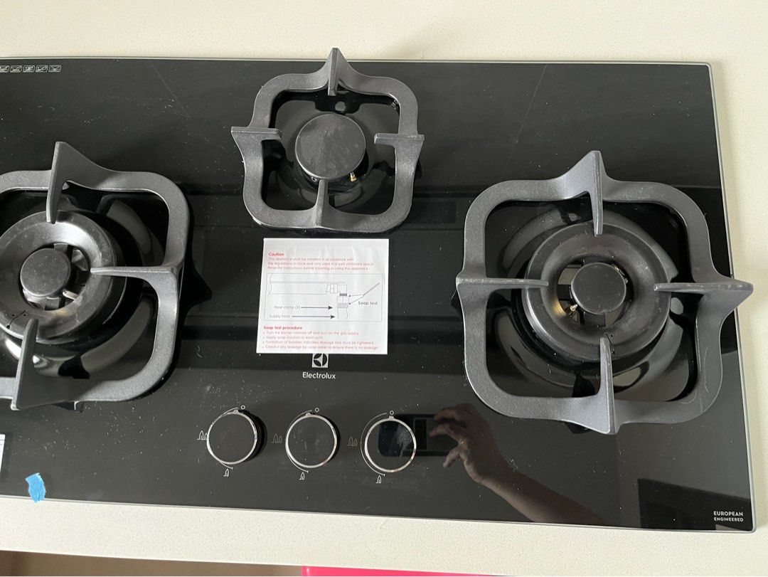ELECTROLUX EGT7838CK 78CM LPG HOB WITH 3BURNERS, TV & Home Appliances
