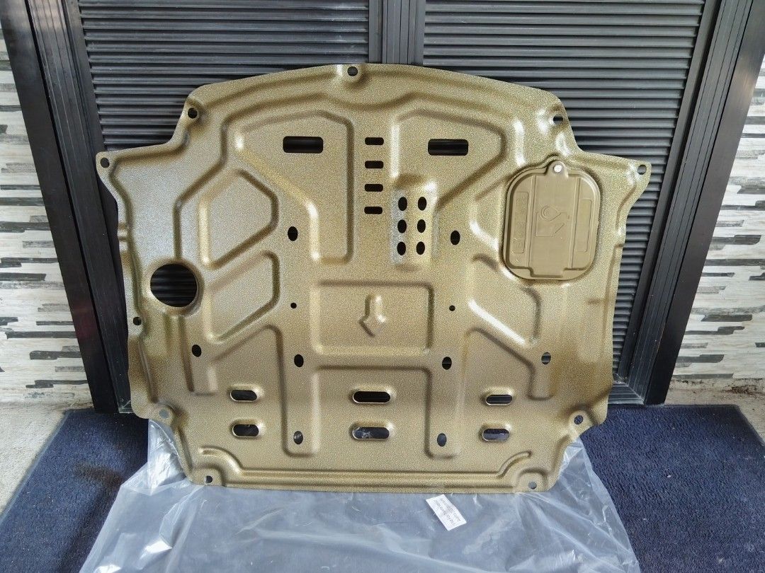 SALE Toyota Veloz Engine Under Cover Alluminium, Car Parts
