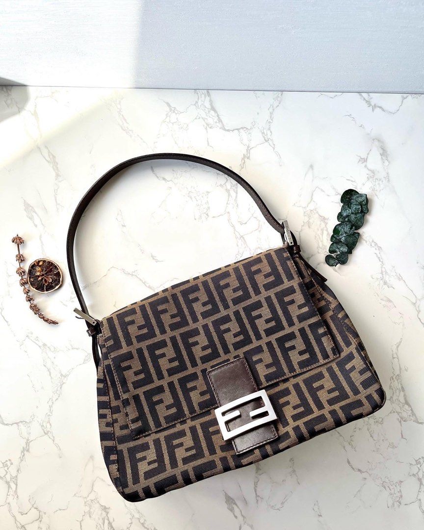 美品 FENDI-