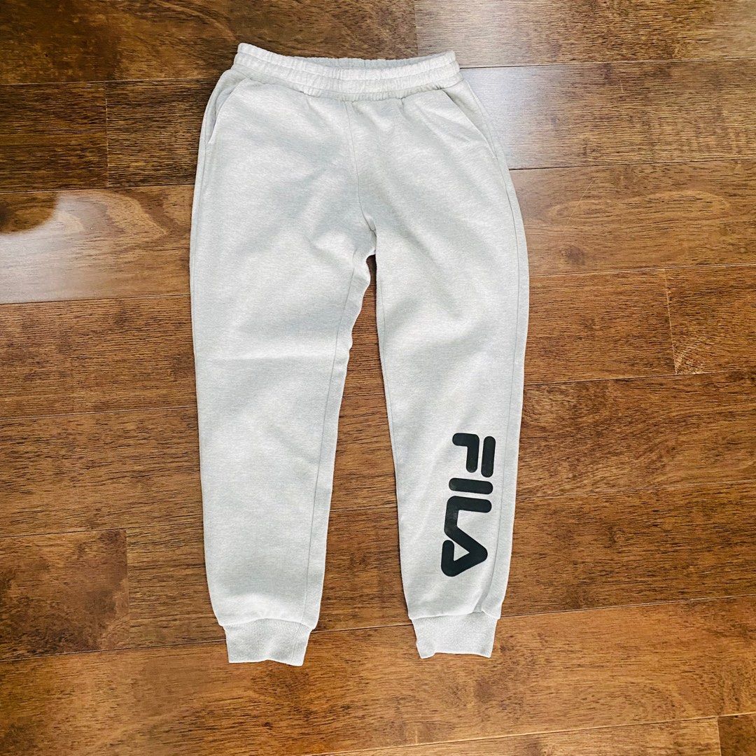 Grey on sale fila sweatpants