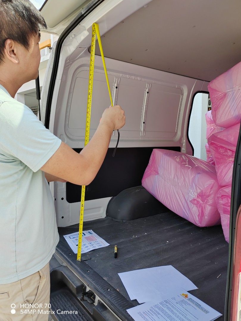 Foton Van Delivery service pick up drop off parcel items order rider