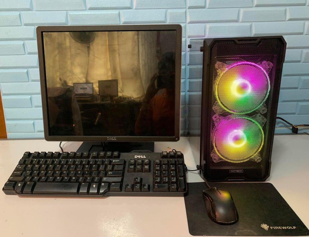 Gaming set computer, Computers & Tech, Desktops on Carousell